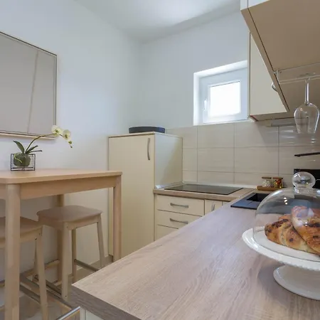 Tia Hvar View 公寓 赫瓦尔