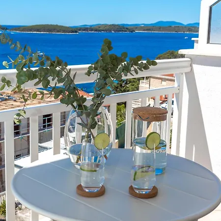 Tia Hvar View 公寓 赫瓦尔