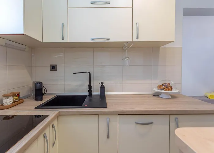 Tia Hvar View Apartman